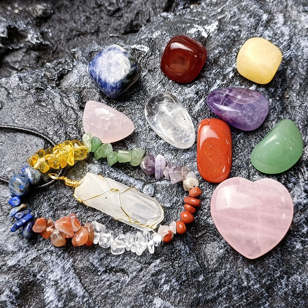 Healing Crystals Set - Pendant, Bracelet amd Chakra Stones